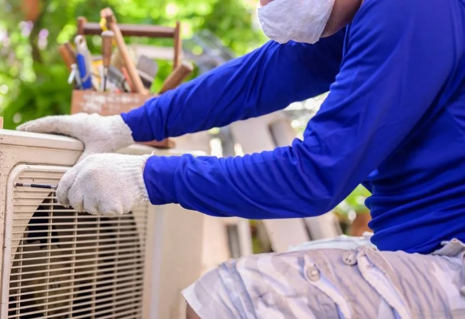 Slide of Dream Service Team