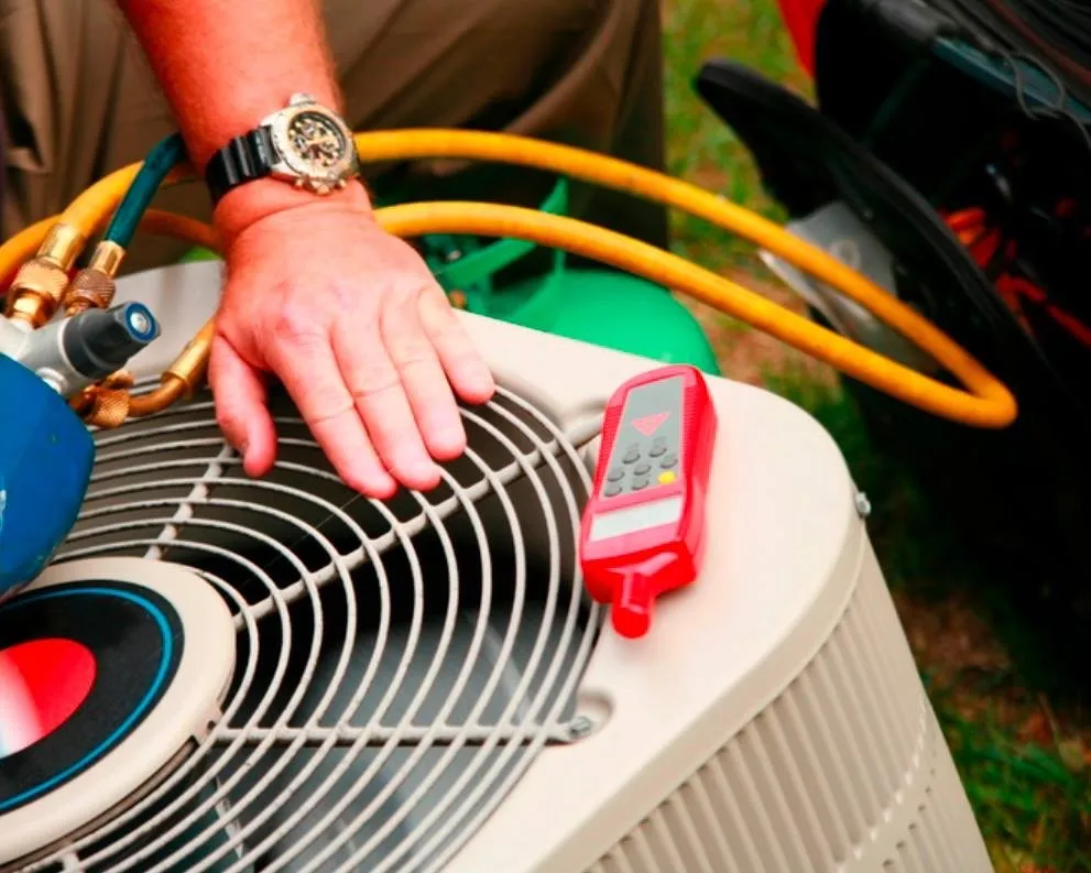 Slide of Dream Service Team