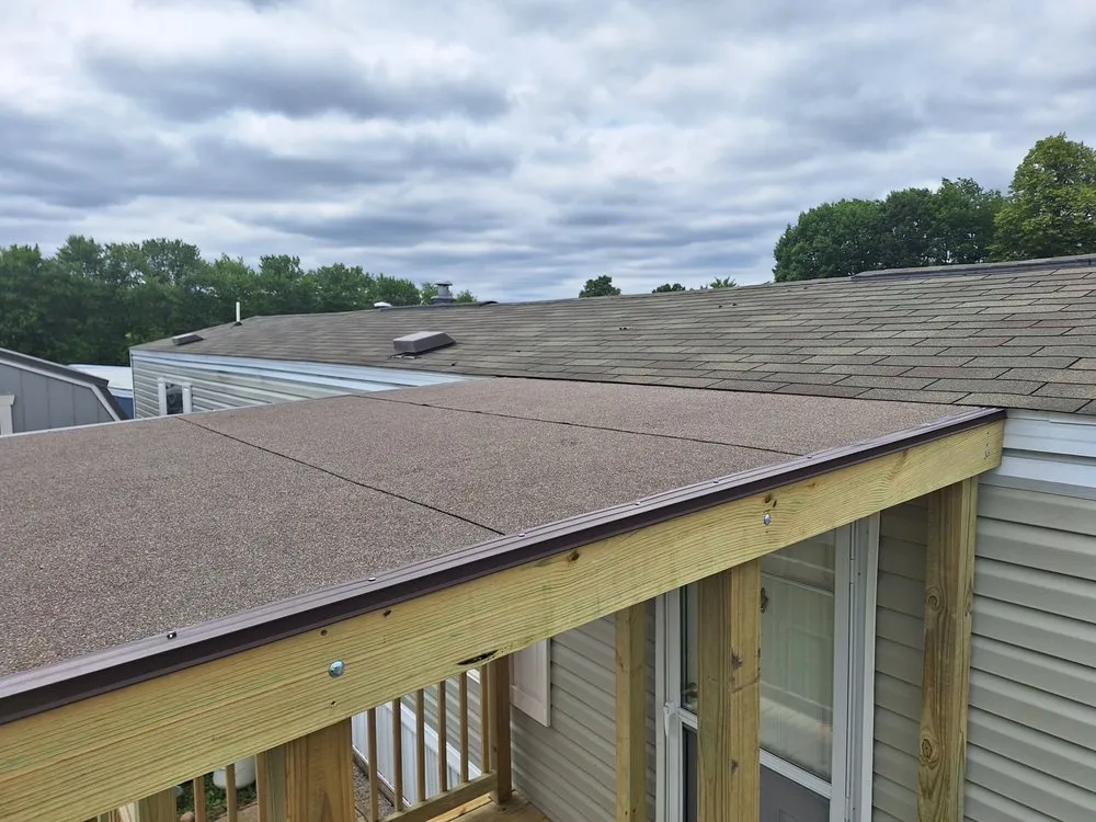 Slide of D&S Construction Mobile Home Repair