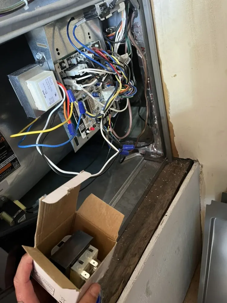 Slide of Ds Heating & Air