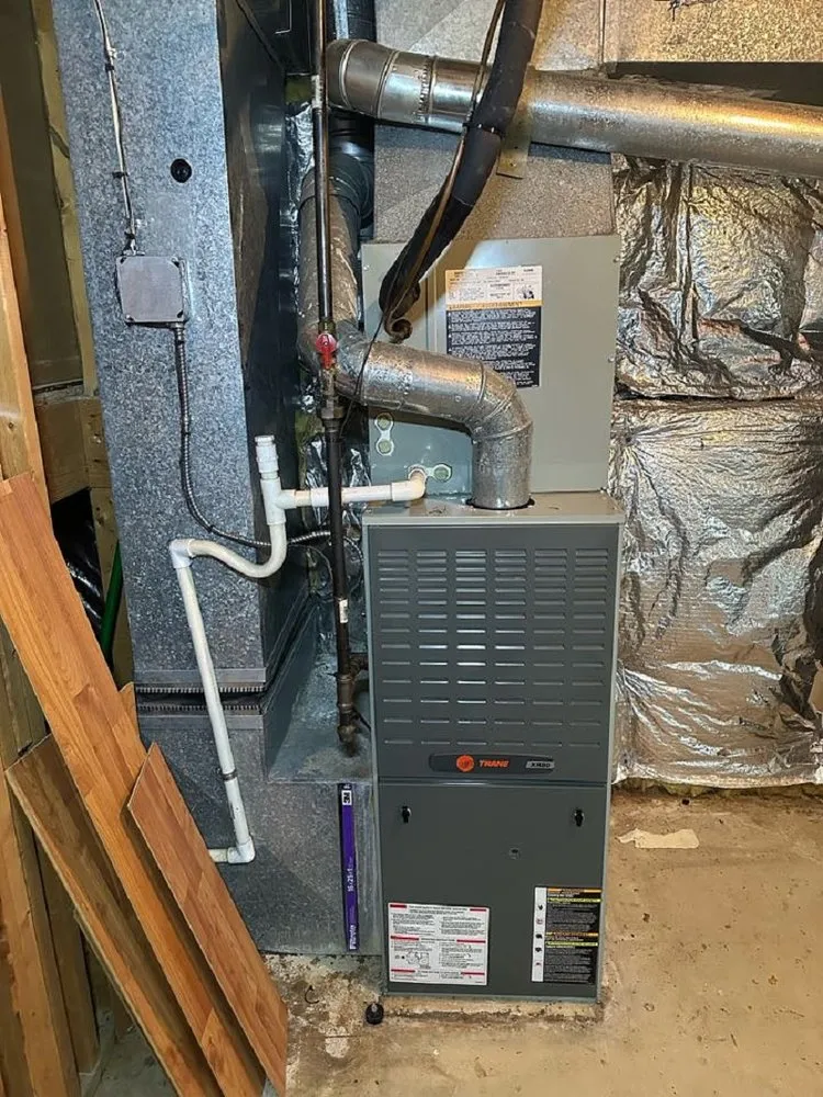 Slide of D&T Heating & Cooling