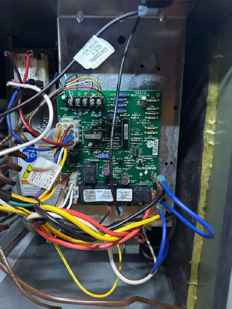 Slide of D&T Heating & Cooling