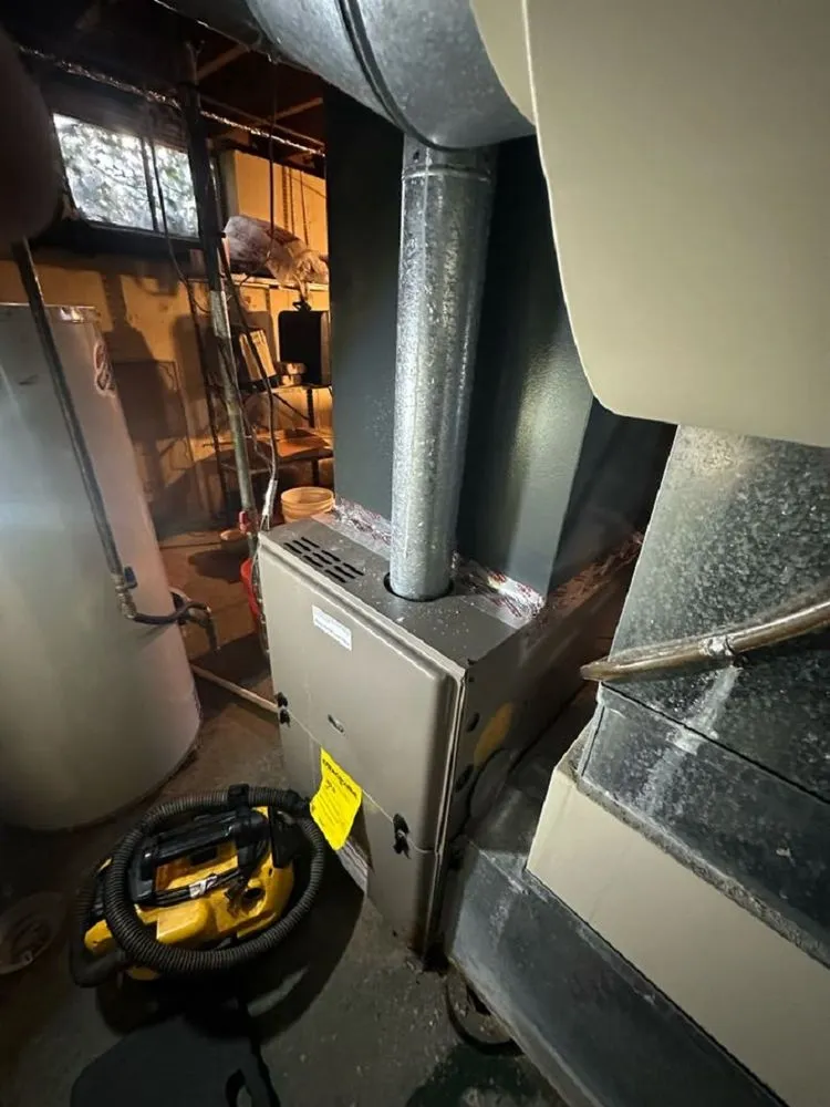 Slide of D&T Heating & Cooling