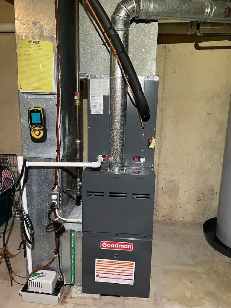 Slide of D&T Heating & Cooling