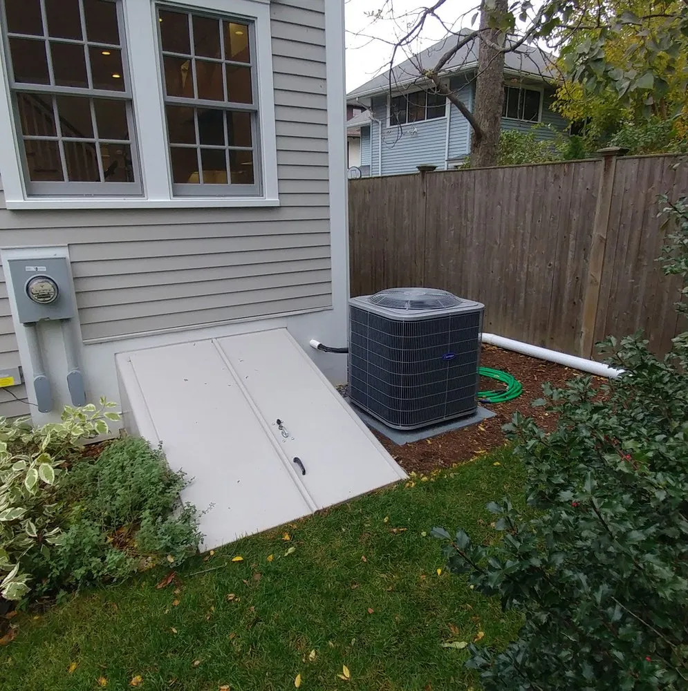 Slide of D.T.M. Heating and Air Conditioning