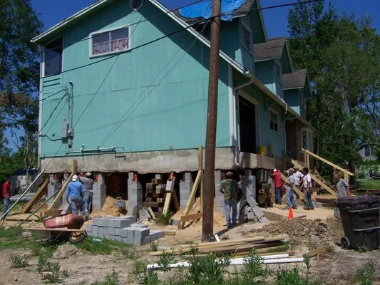 Du-West Services Logo