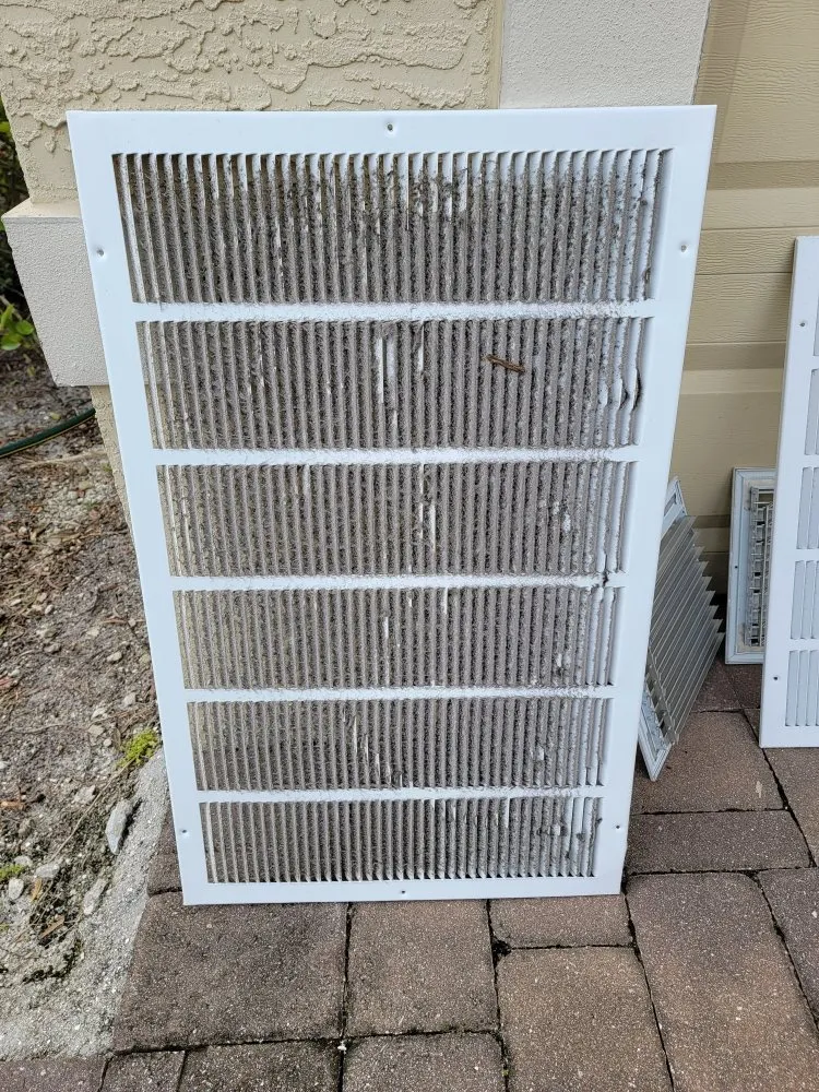 Slide of Duck Duct Air