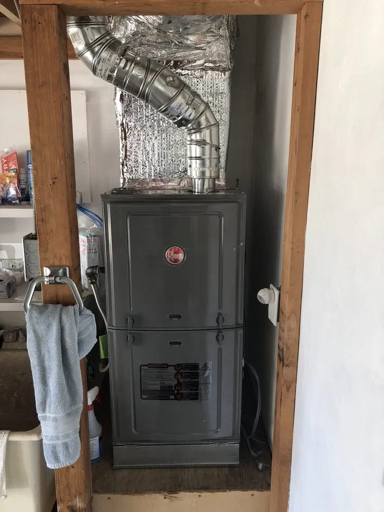 Slide of Duct Dynasty Heating & Air