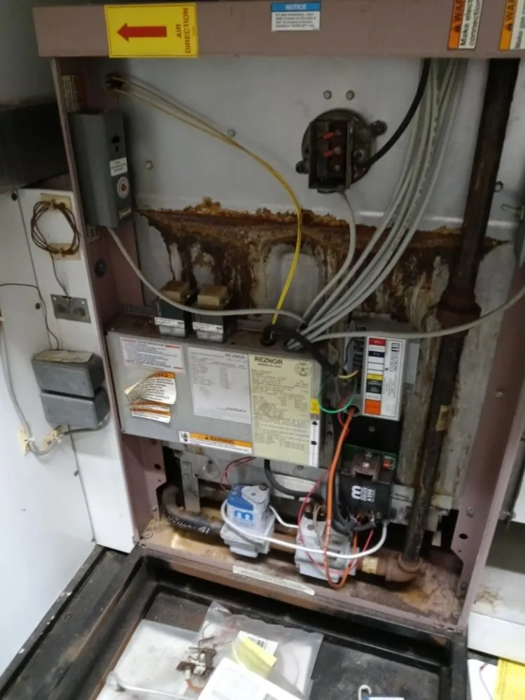 Slide of Duct Manager Heating and Air