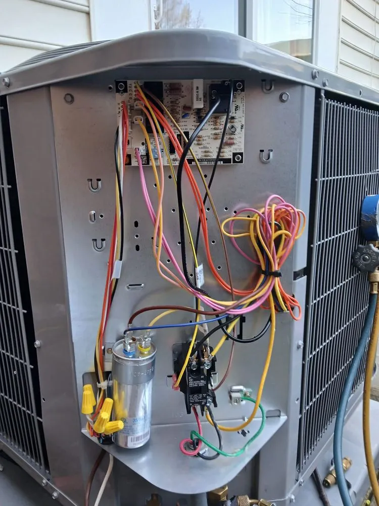 Slide of Duct Master Solutions