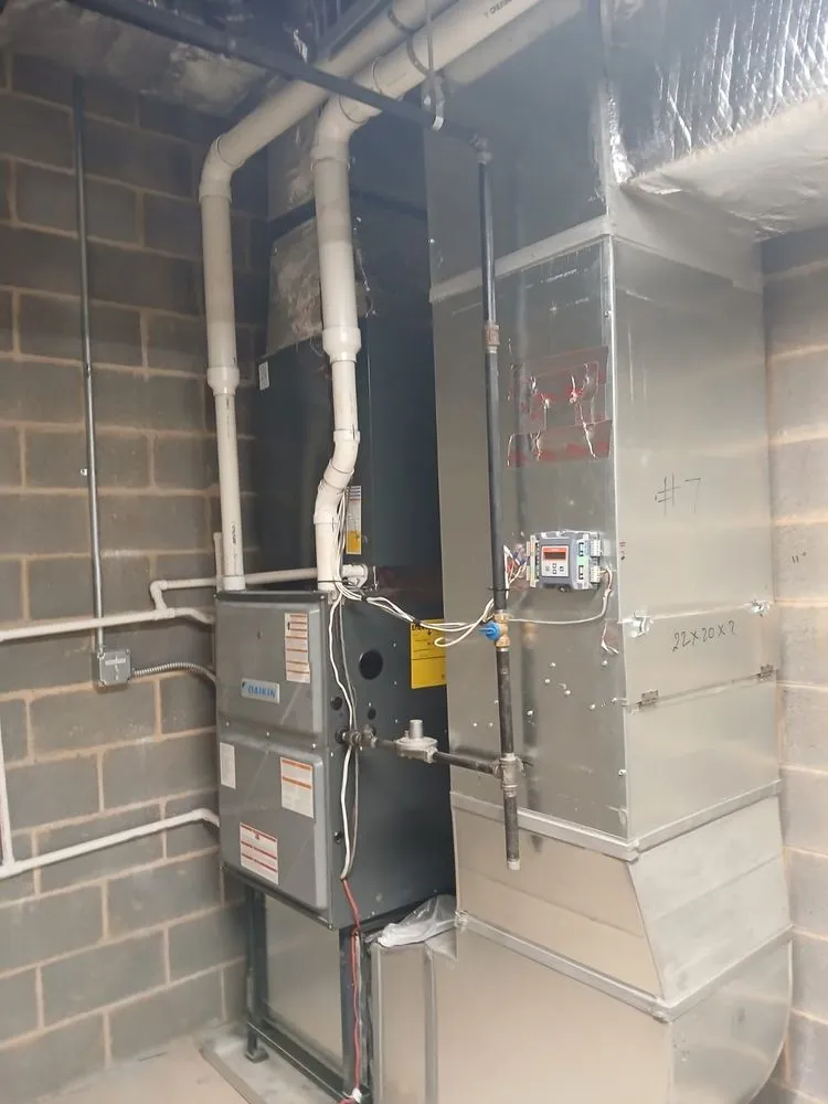 Slide of Duct Master Solutions