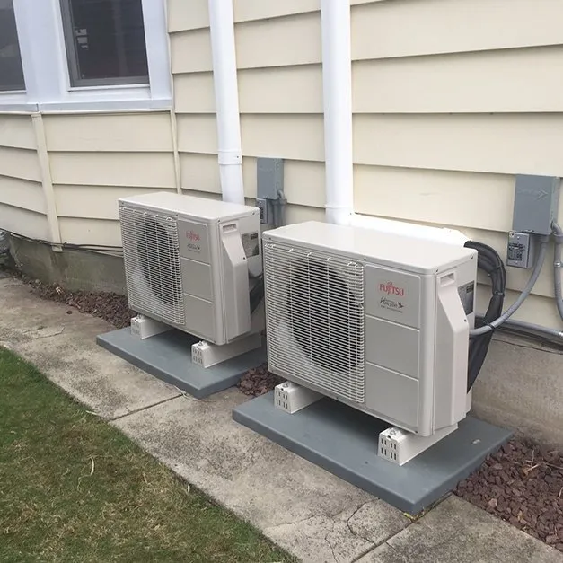 Slide of Ductless Doctors