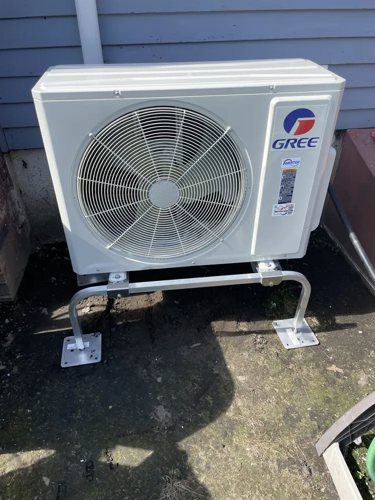 Slide of Ductless Saves