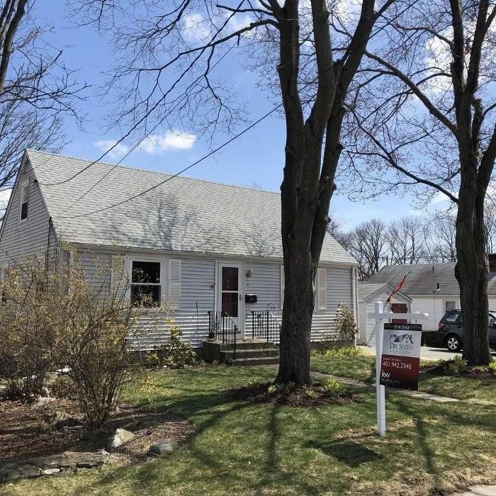 Slide of Dupuis Energy