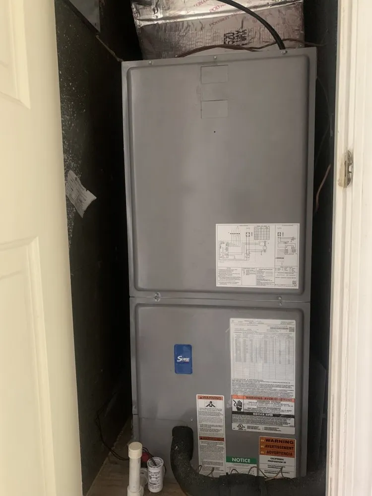 Slide of Dustin Lyons