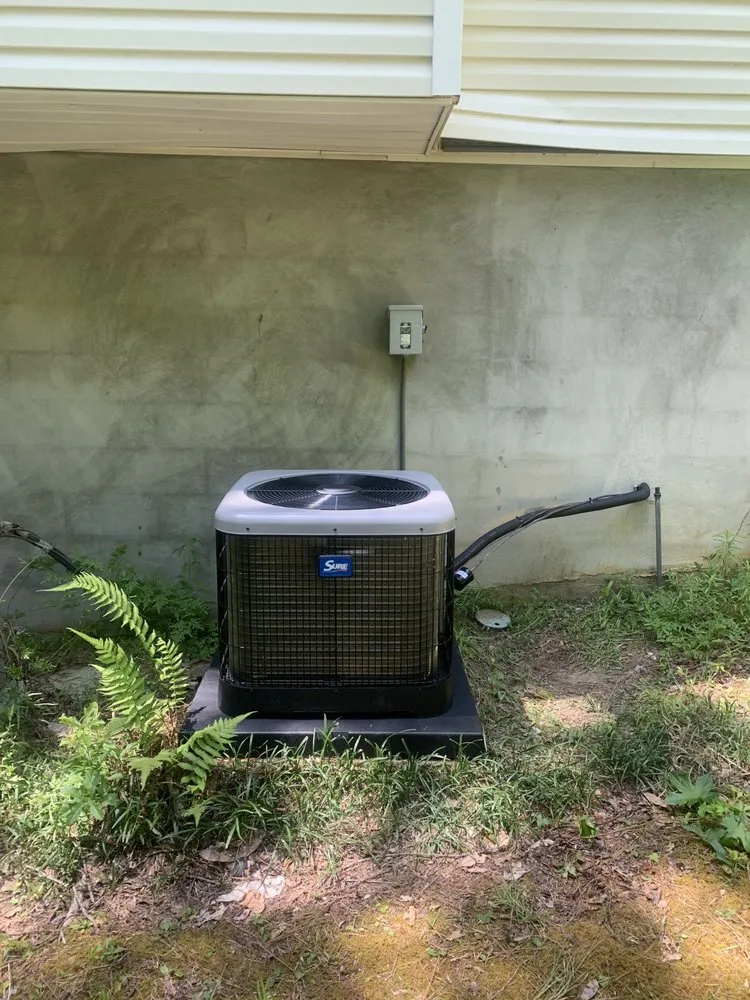 Slide of Dustin Lyons