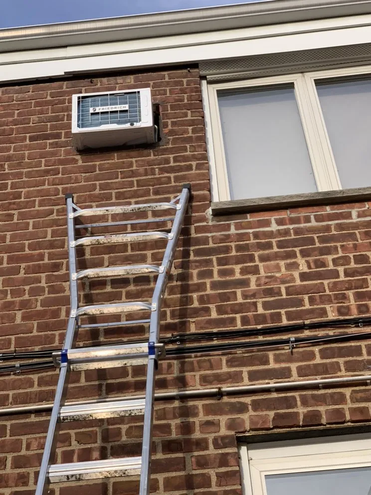 Slide of DWP HVAC-R SERVICE