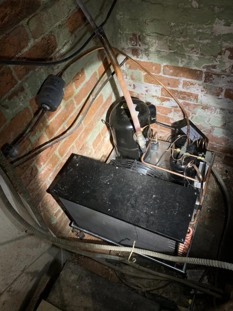 Slide of DWP HVAC-R SERVICE