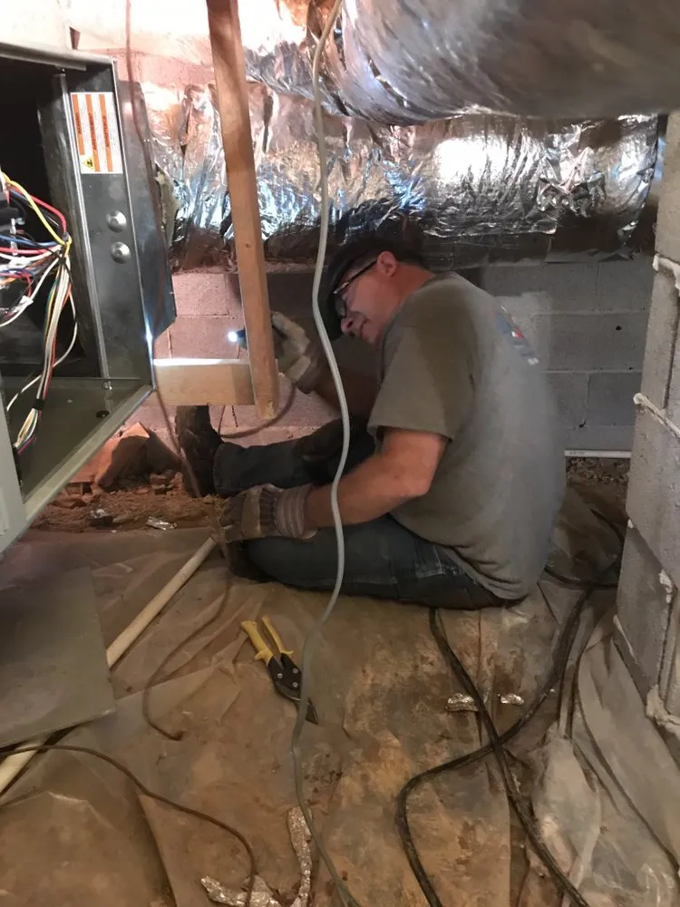 Slide of Dyer Services Unlimited