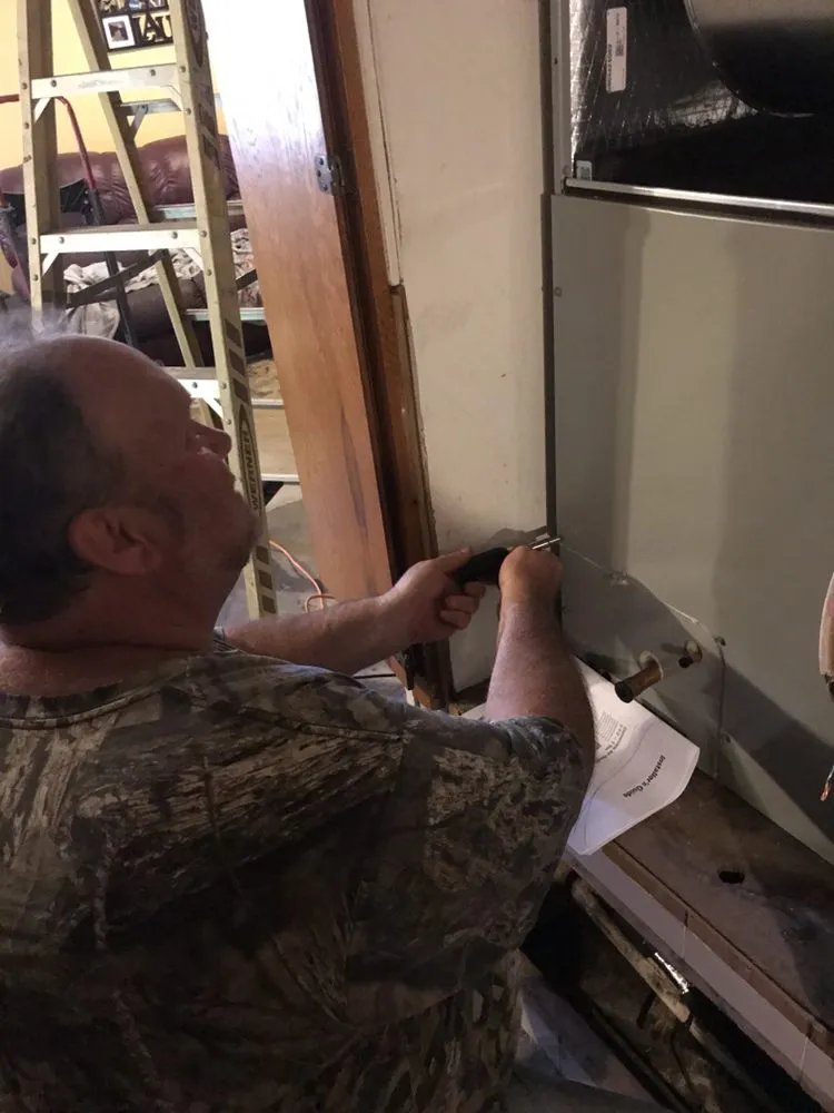 Slide of Dyer Services Unlimited