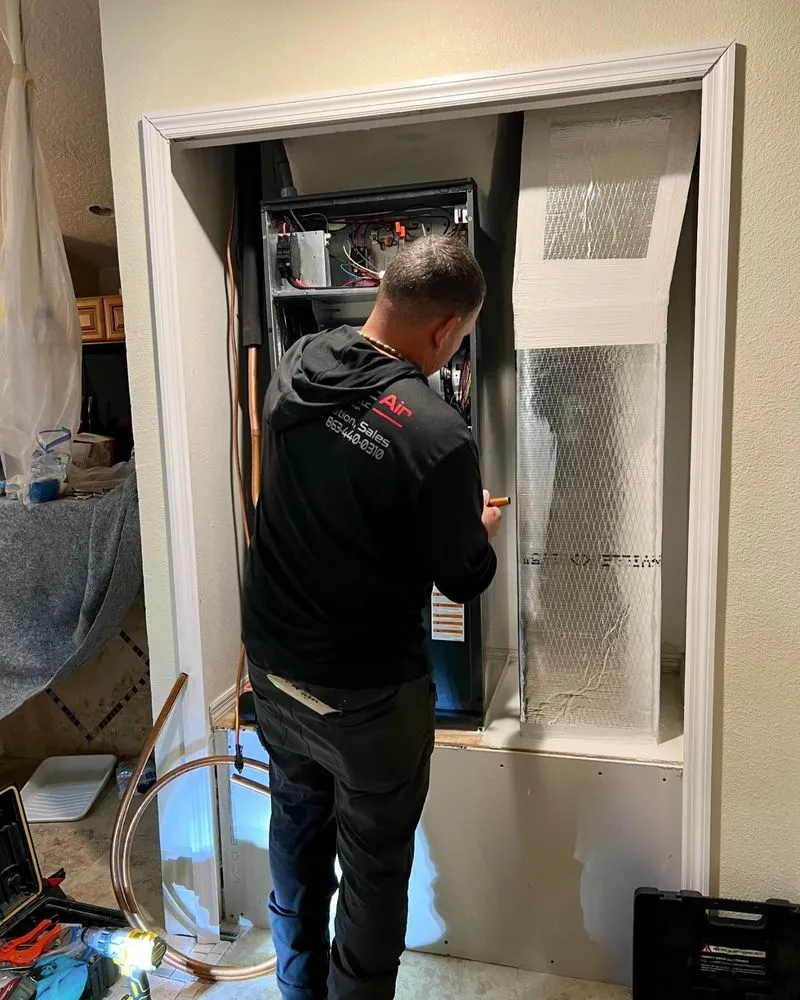 Slide of Dynamic Air Heating & Cooling