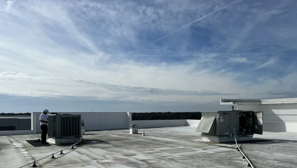 Slide of Dynamic Air Heating & Cooling