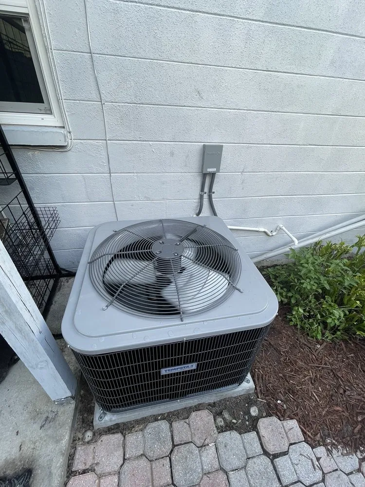 Slide of Dynamic Air Heating & Cooling