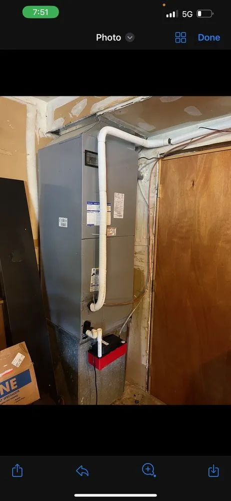 Slide of Dynamic Services