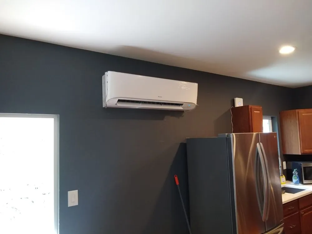 Slide of Dynamic Utility Services