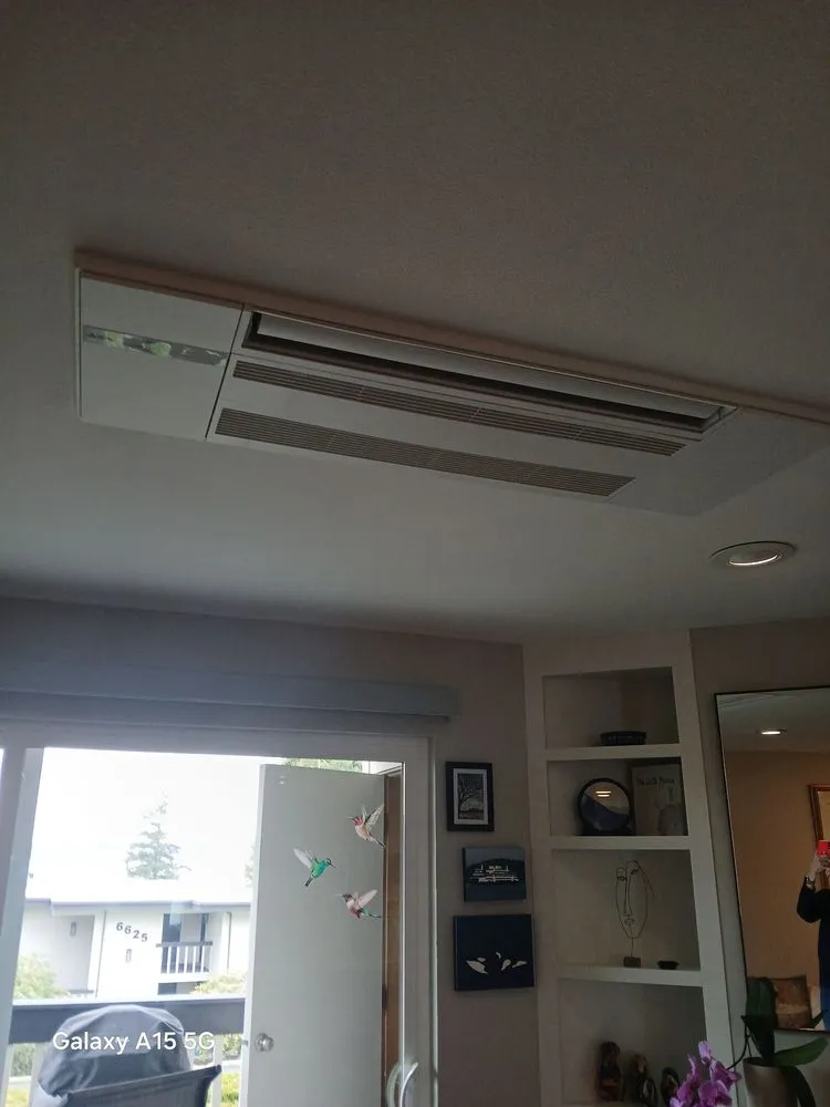 Slide of Dynamic Utility Services