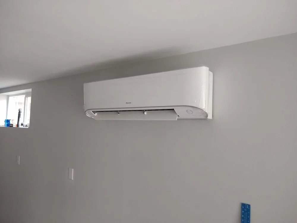 Slide of Dynamic Utility Services