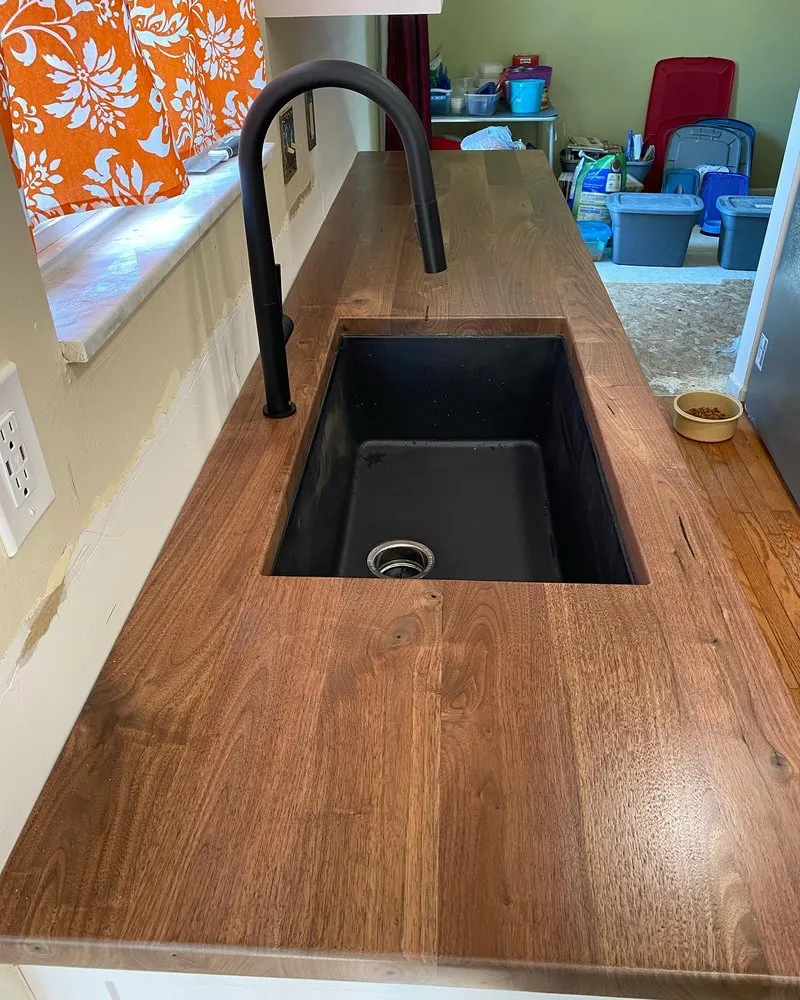 Slide of Dynamite Licensed Plumber