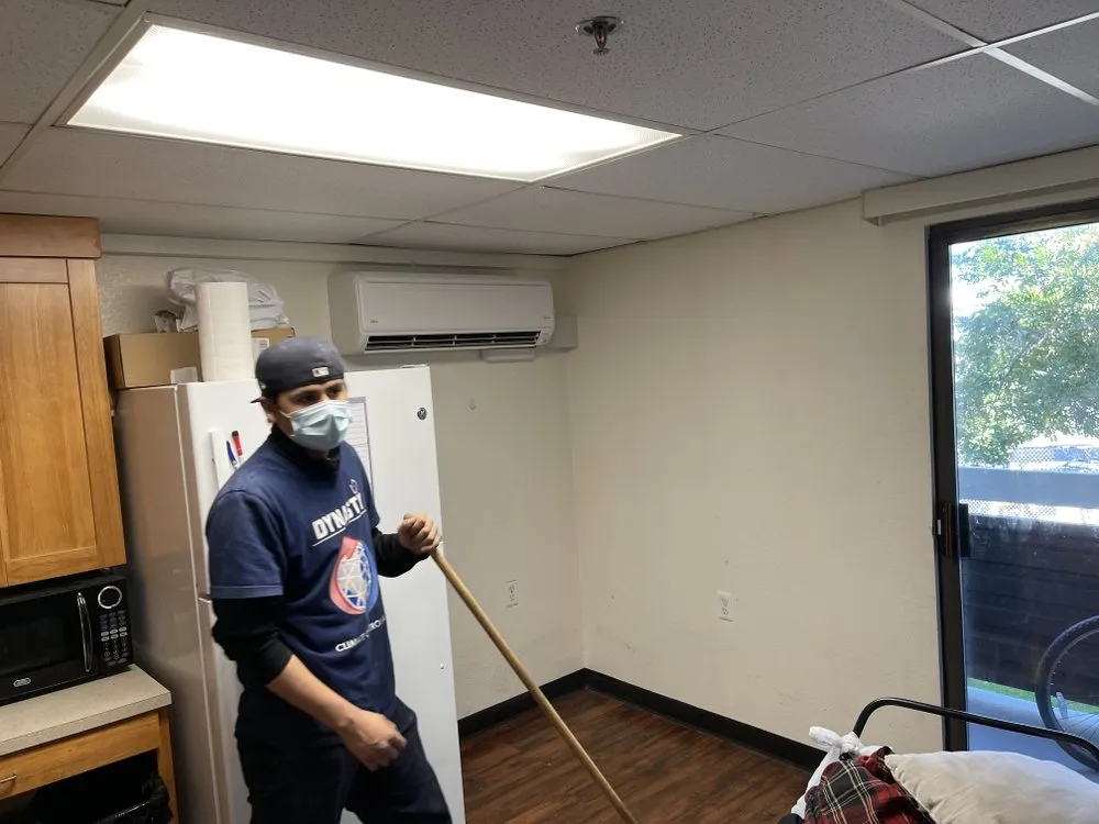 Slide of Dynasty Climate Controls