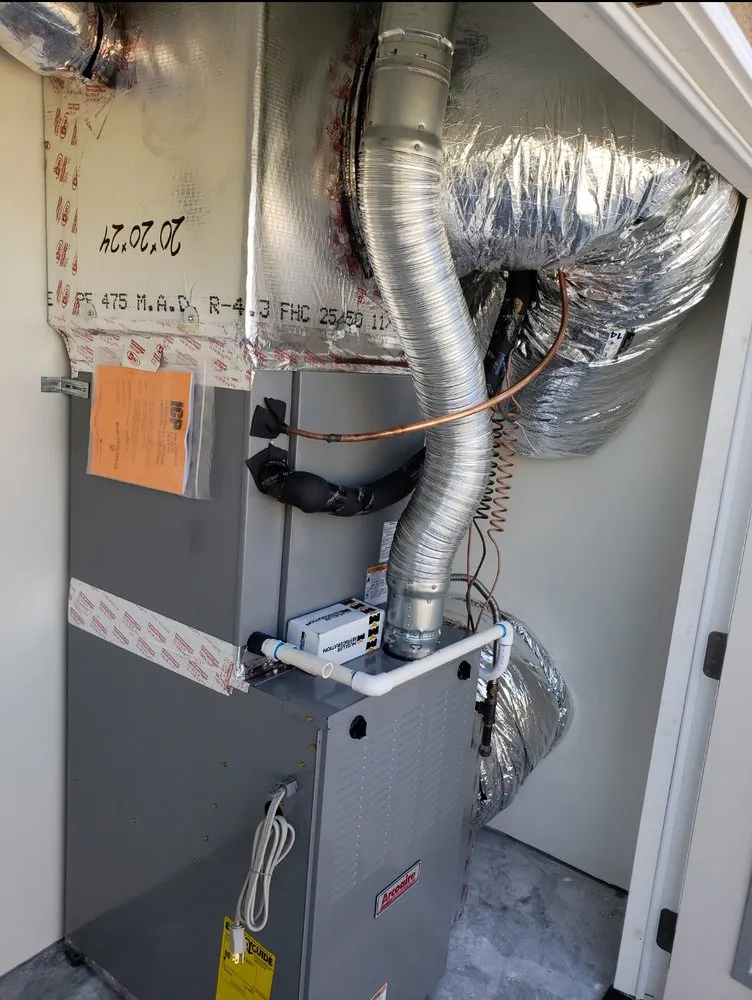 Slide of D'ZUL Heating & Air Conditioning