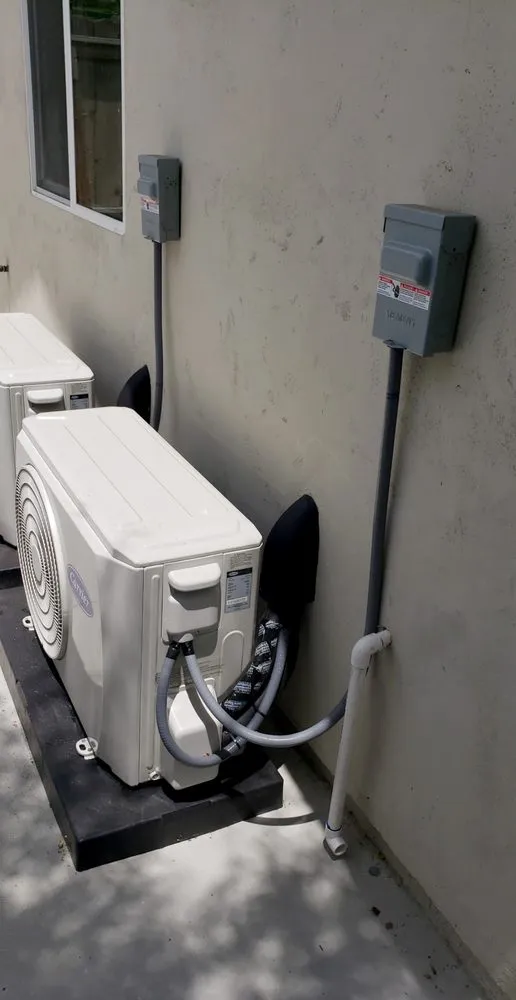 Slide of D'ZUL Heating & Air Conditioning