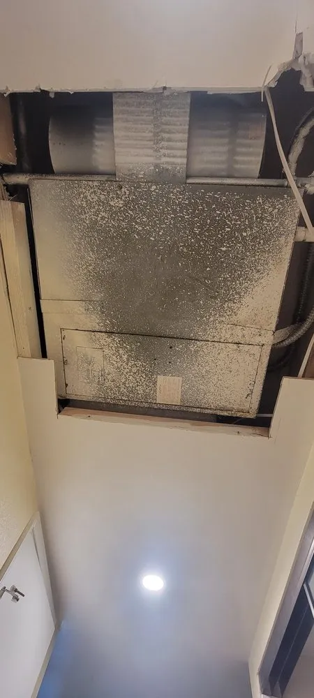 Slide of E & A Mechanical