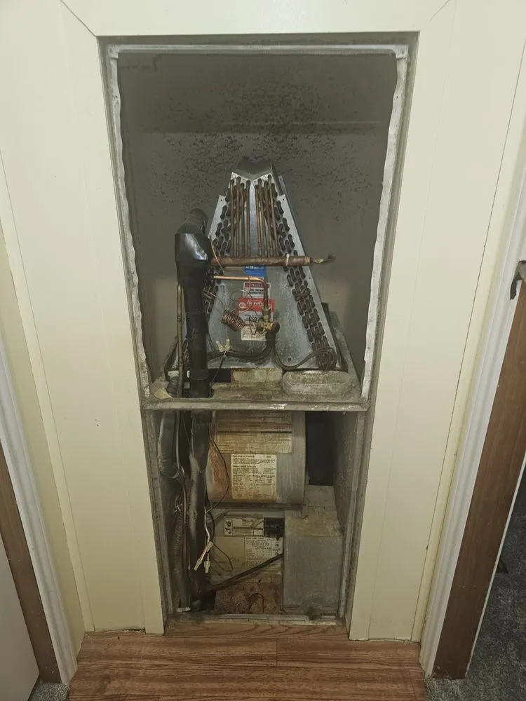 Slide of E & Sons Heating & Cooling