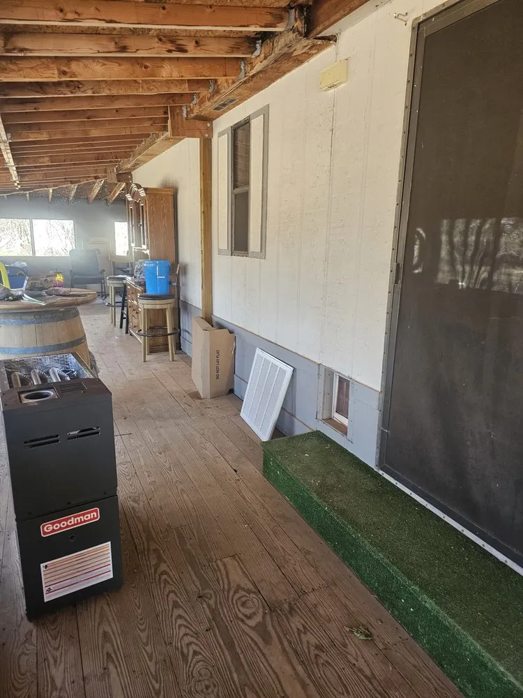 Slide of E & Sons Heating & Cooling