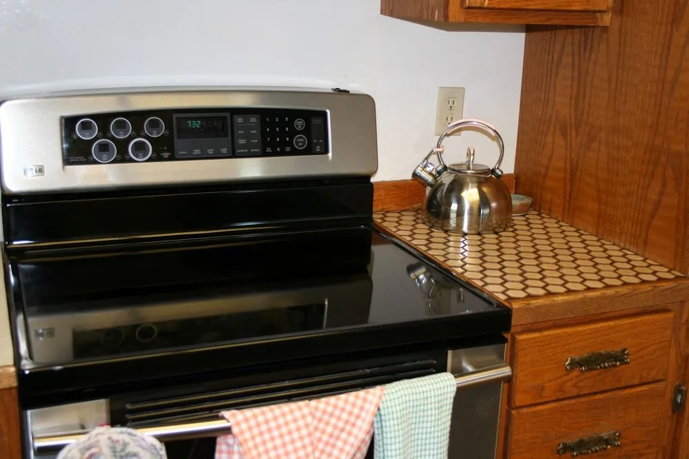 Slide of E Appliance Repair & HVAC Millbrae