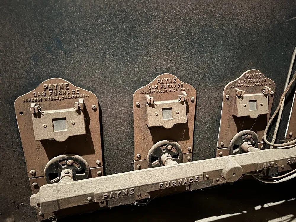 Slide of E L Payne Company