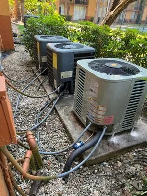 E Mechanical Air & Heat Logo