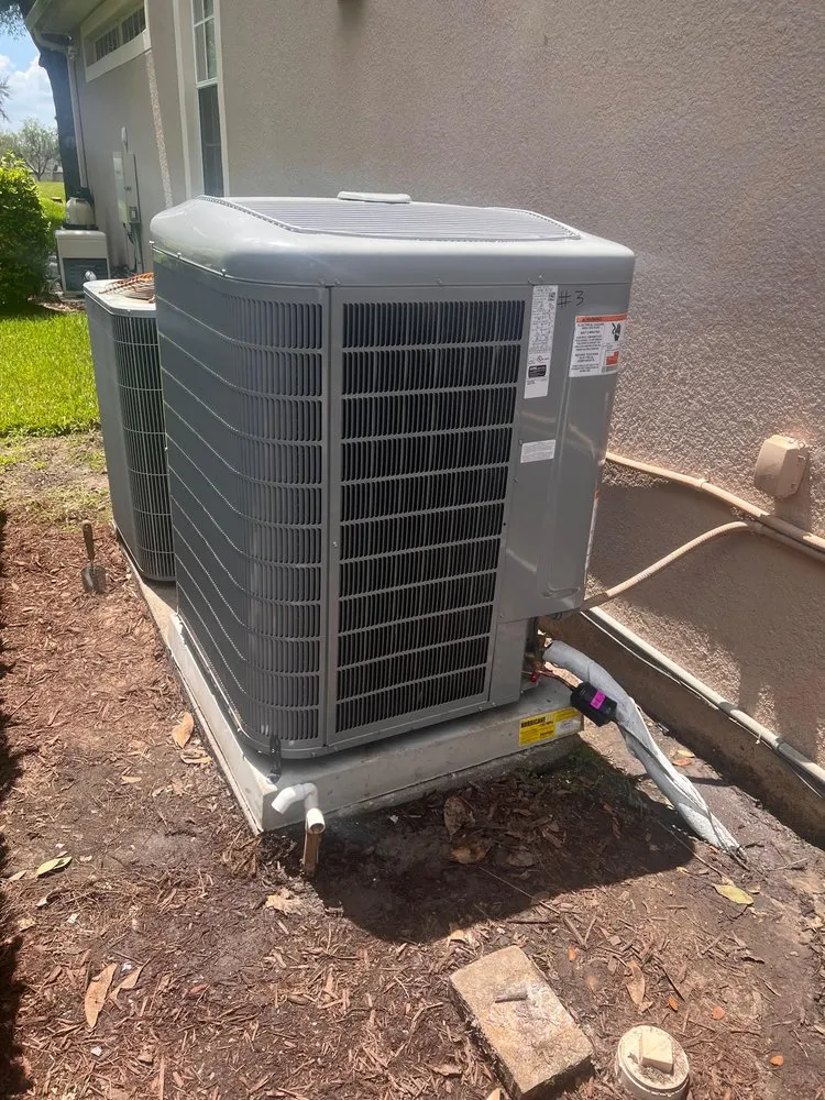 Slide of E2E Cleaning Services