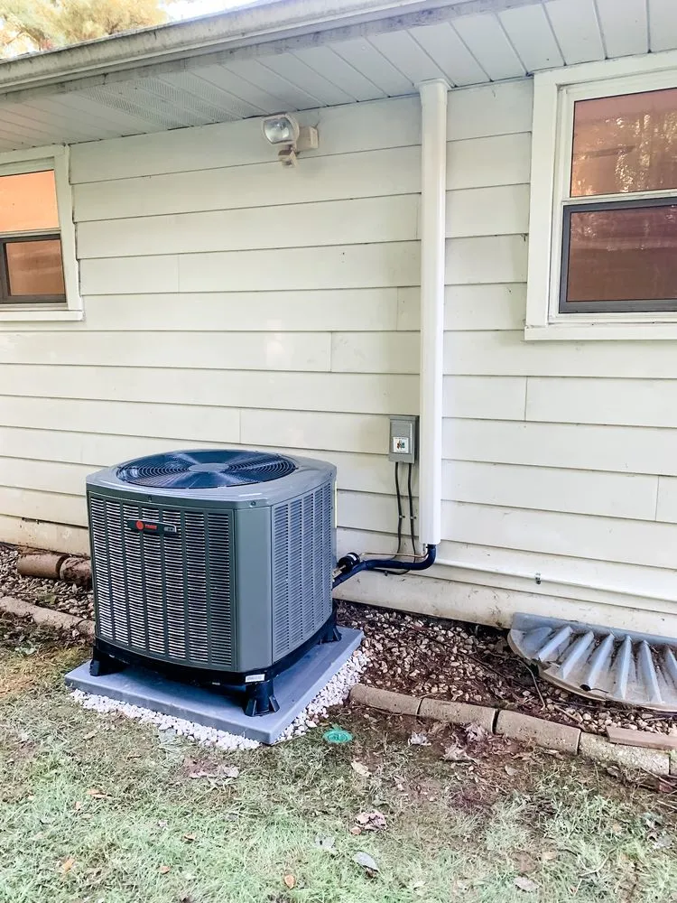 Slide of E&A Mechanical