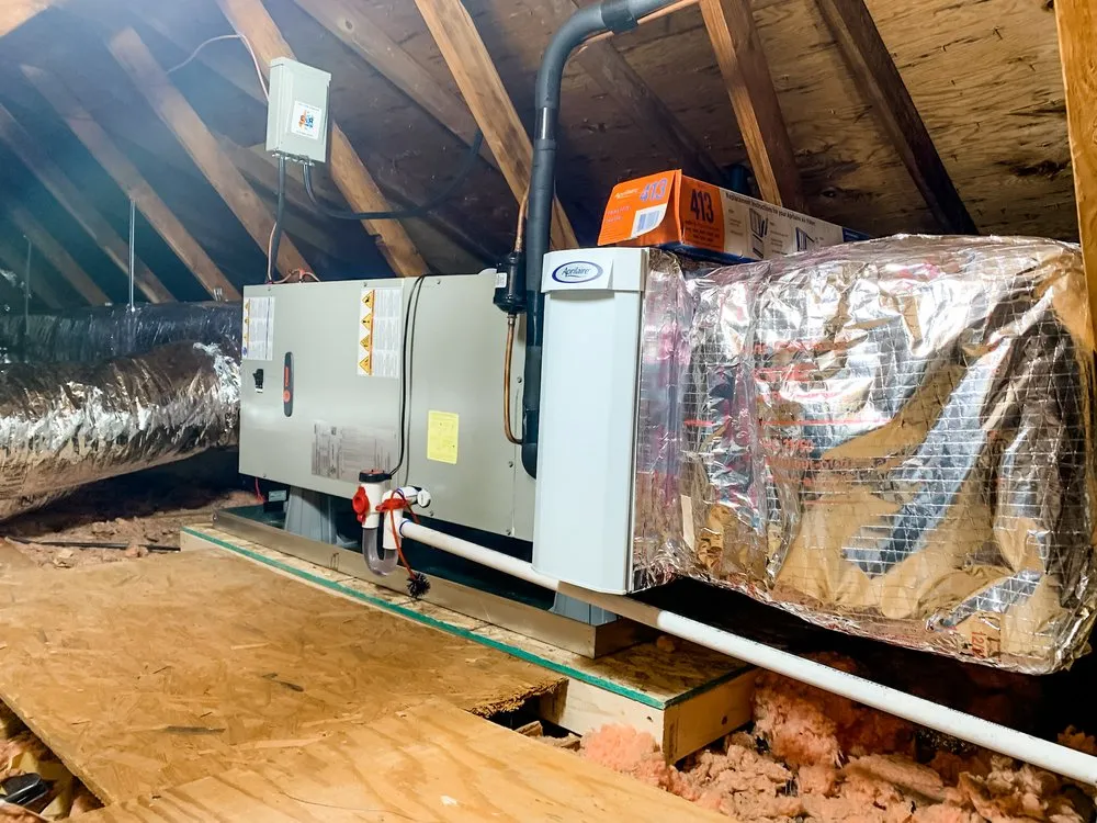 Slide of E&A Mechanical