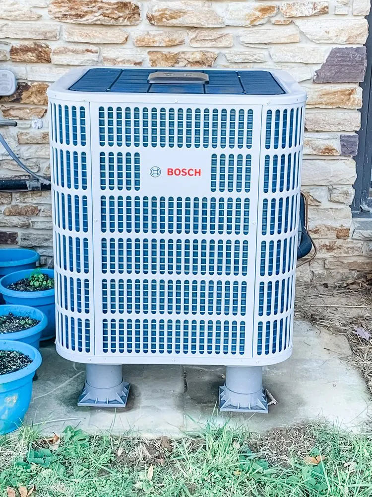 Slide of E&A Mechanical