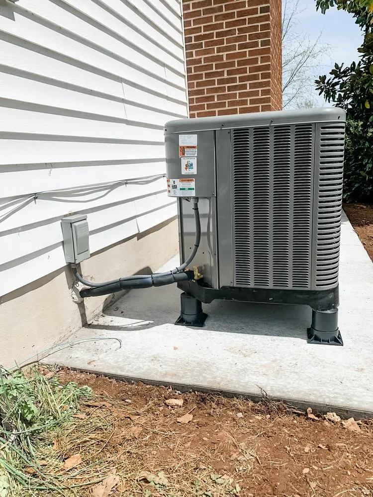 Slide of E&A Mechanical