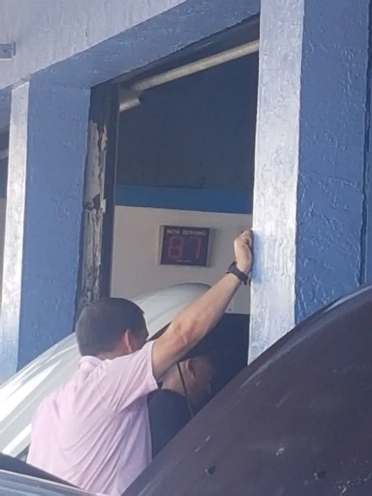 Slide of Eagle Auto Air Conditioning