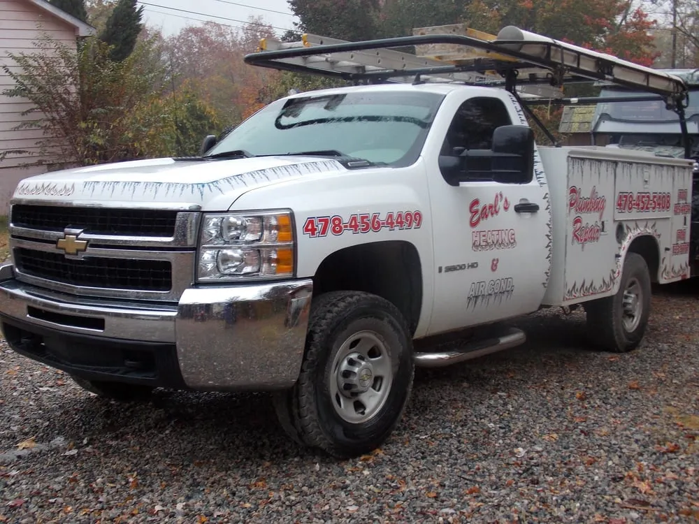 Slide of Earl's Heating and Air Conditioning