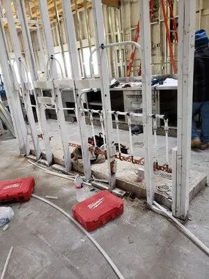 Earl's Plumbing Logo