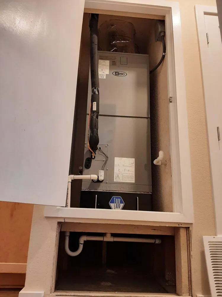 Slide of Earth Air Systems